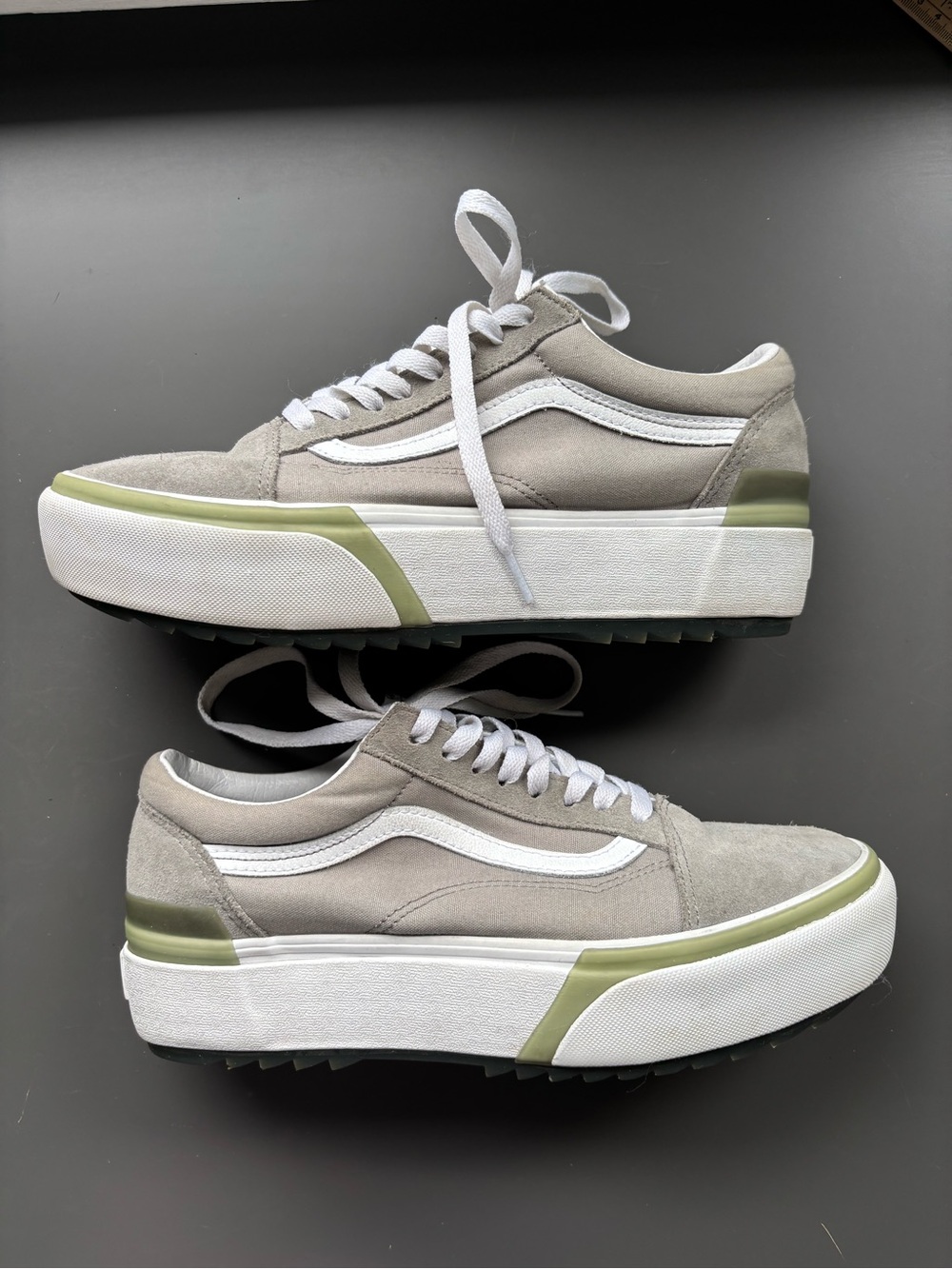 Vans Platform Sneakers- women’s 10.5, men’s 9